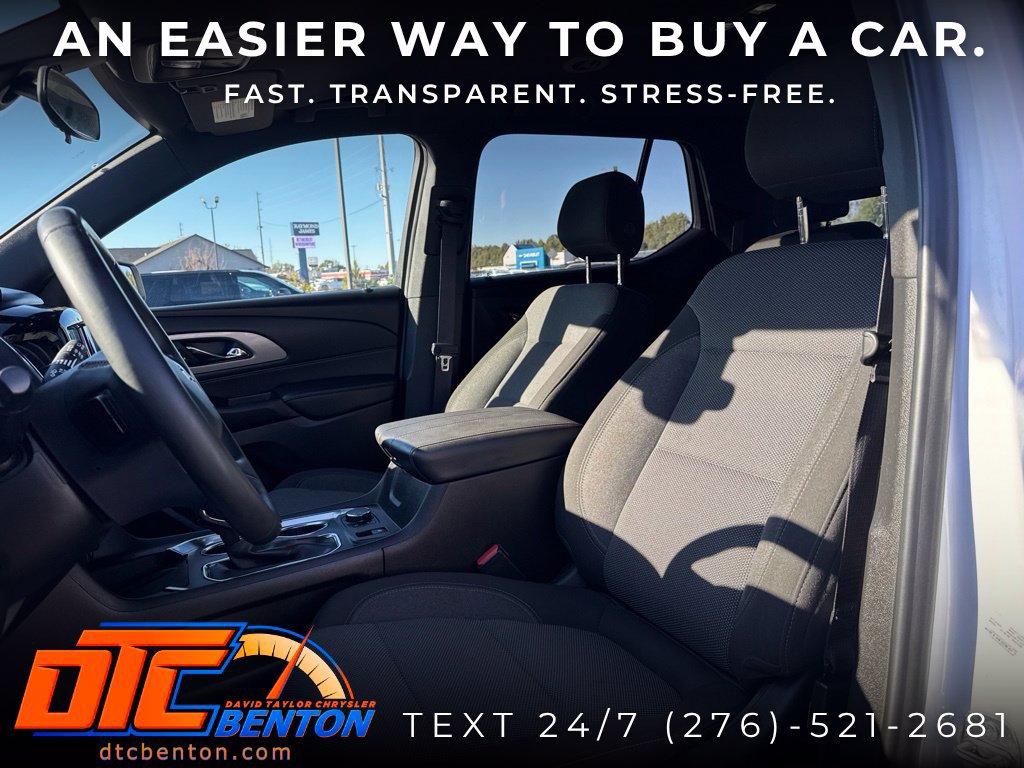 Used 2023 Chevrolet Traverse LT FWD image 11