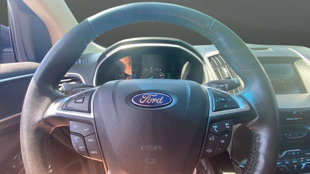 Used 2015 Ford Edge SEL w/ Equipment Group 201A AWD/4WD image 16