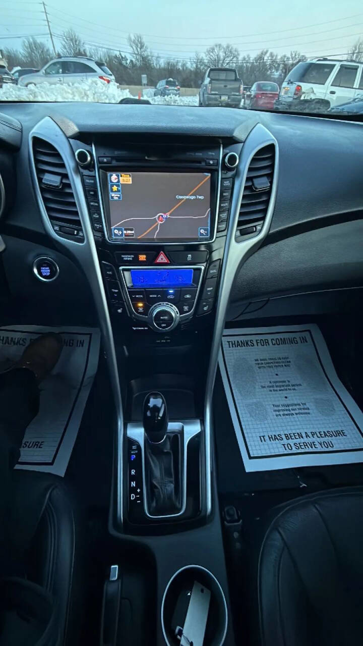 Used 2014 Hyundai Elantra GT w/ Option Group 03 image 15