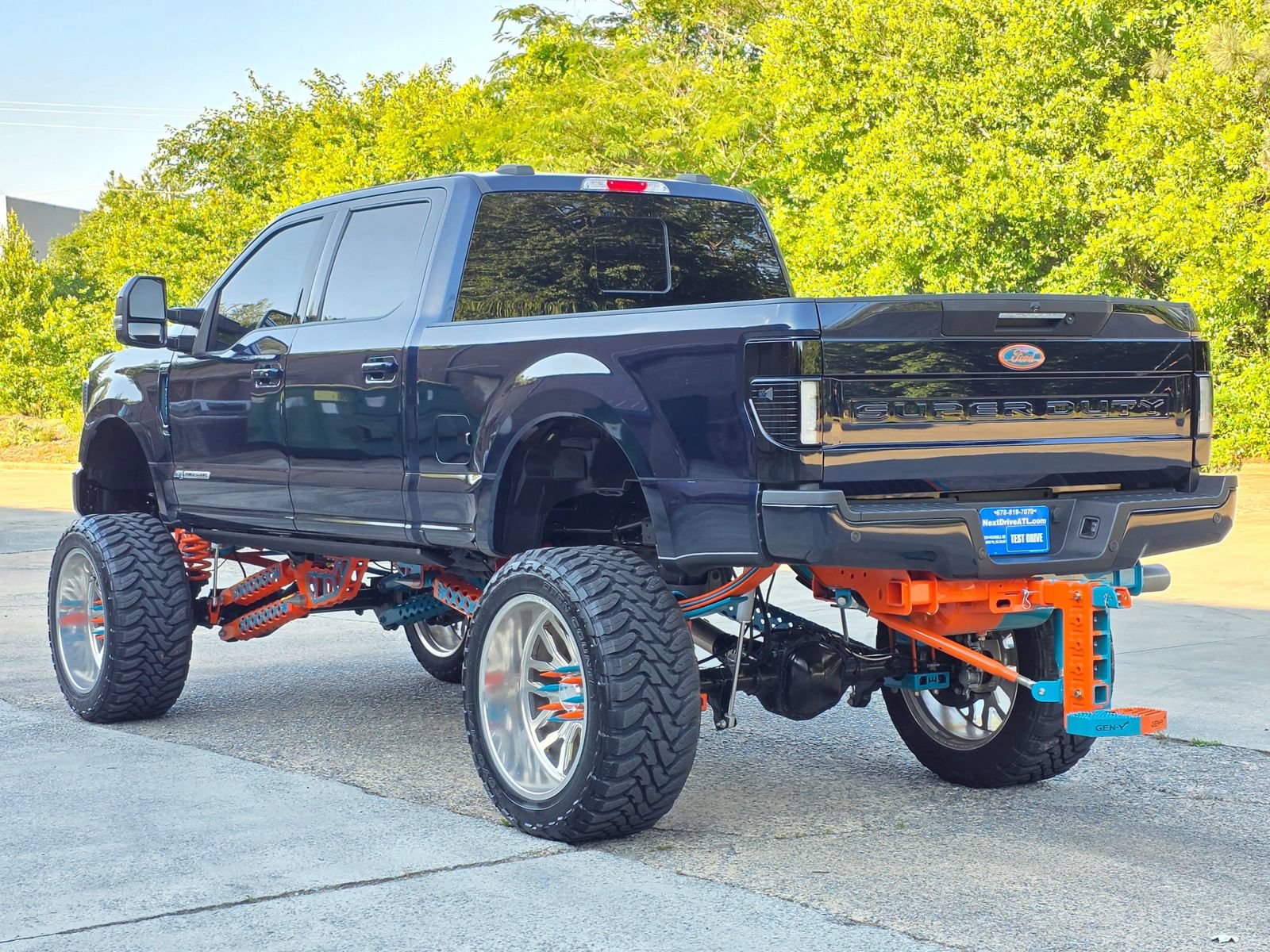 Used 2022 Ford F250 Lariat w/ Black Appearance Package AWD/4WD image 5