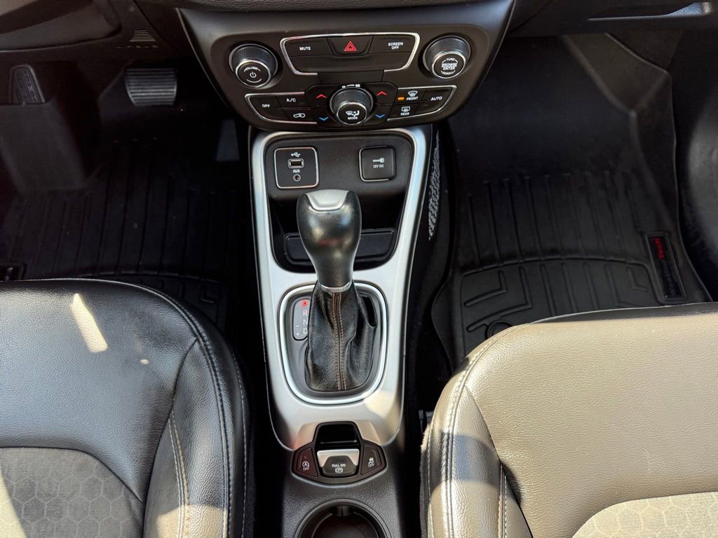 Used 2018 Jeep Compass Latitude w/ Popular Equipment Group FWD image 22