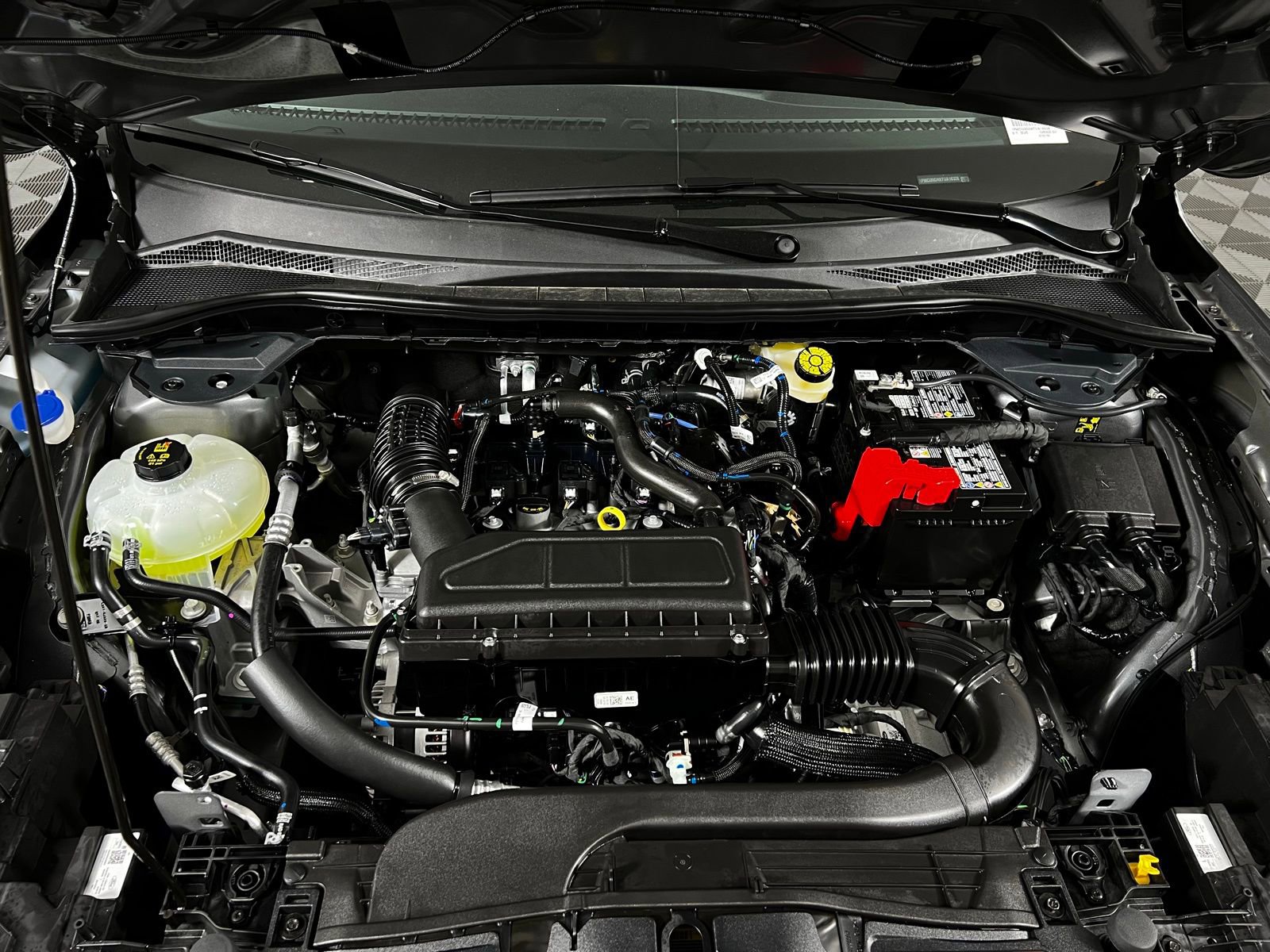 Used 2026 Ford Escape Active image 9