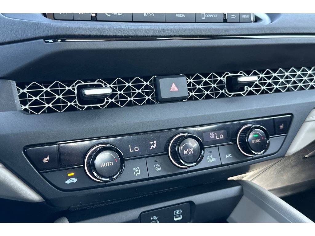 Used 2024 Honda Accord EX image 27