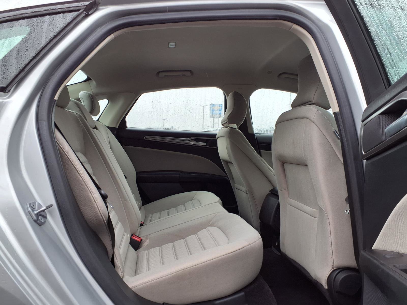 Used 2018 Ford Fusion S FWD image 23