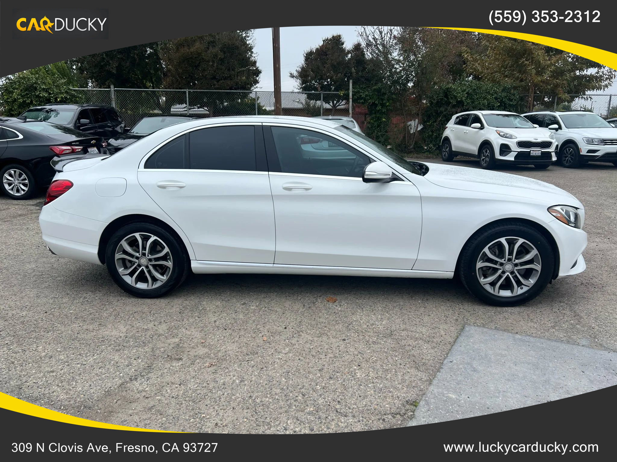 Used 2015 Mercedes-Benz C 300 4MATIC Sedan image 4