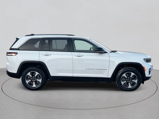 Used 2022 Jeep Grand Cherokee Limited 4xe w/ Luxury Tech Group II image 4