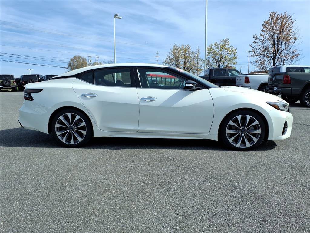 Used 2023 Nissan Maxima Platinum w/ Sport Mat Group image 3