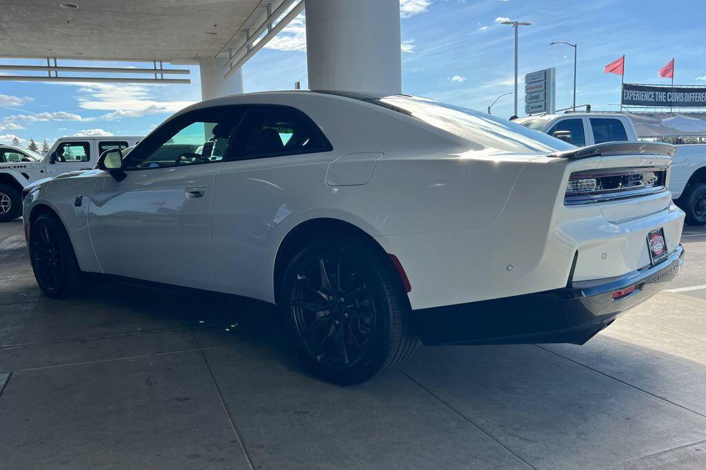 New 2026 Dodge Charger Scat Pack w/ Blacktop Package AWD/4WD image 6