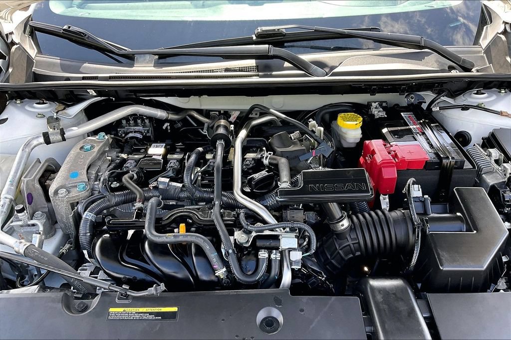 Used 2024 Nissan Sentra SV FWD image 30