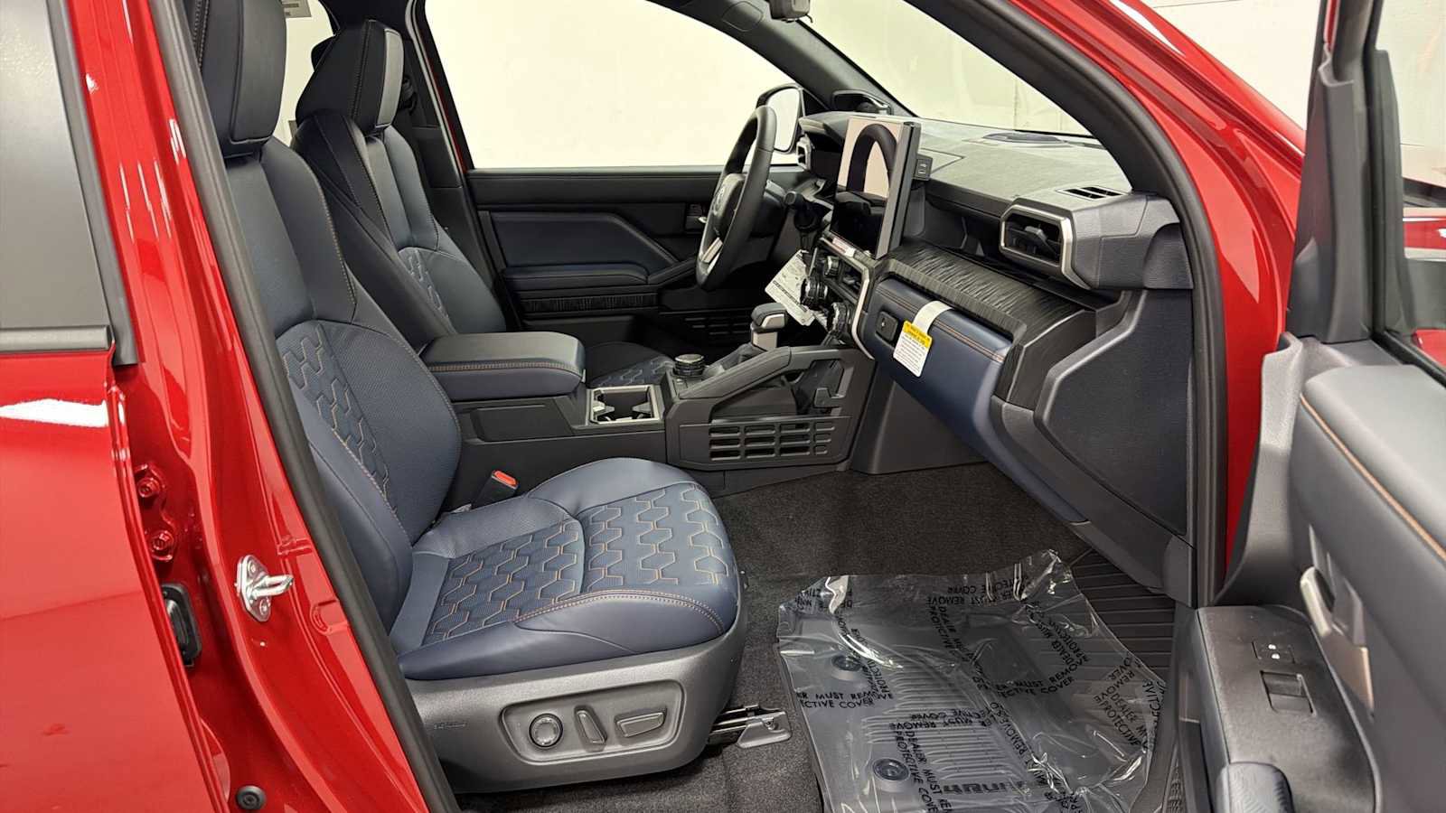 New 2026 Toyota 4Runner Platinum AWD/4WD image 30