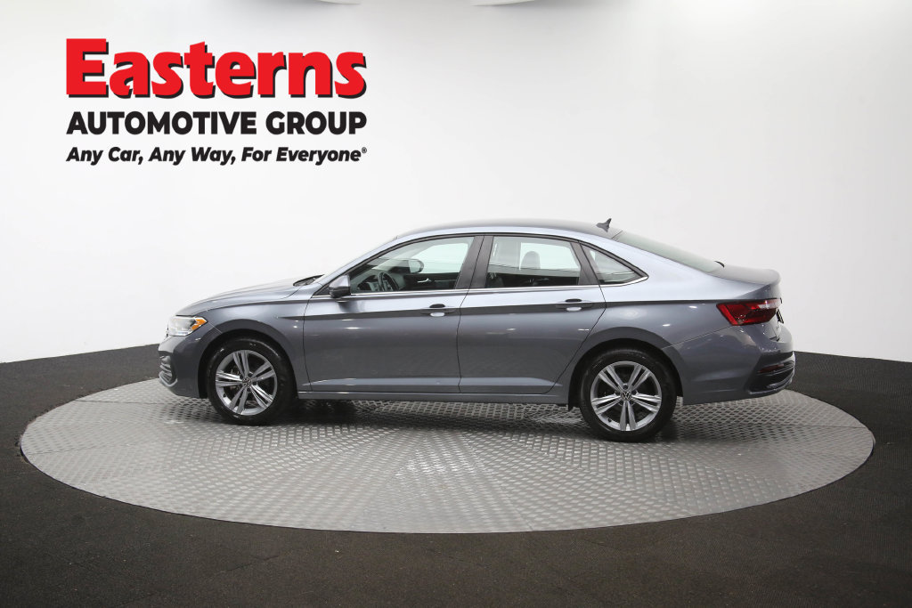 Used 2024 Volkswagen Jetta SE FWD image 62
