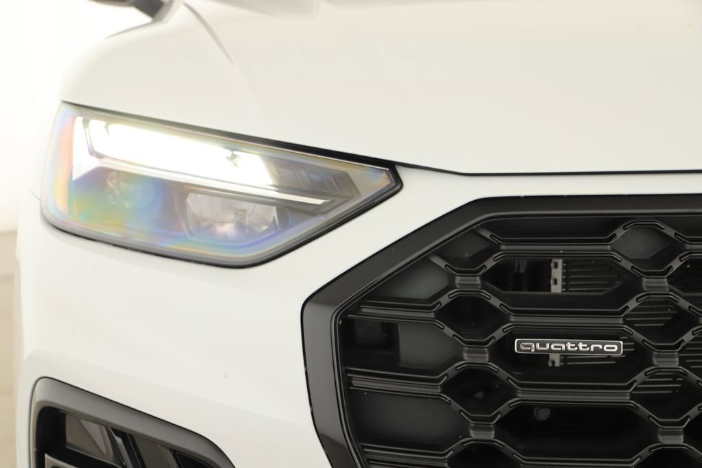 Certified 2025 Audi Q5 e Premium Plus w/ Premium Plus Package image 34