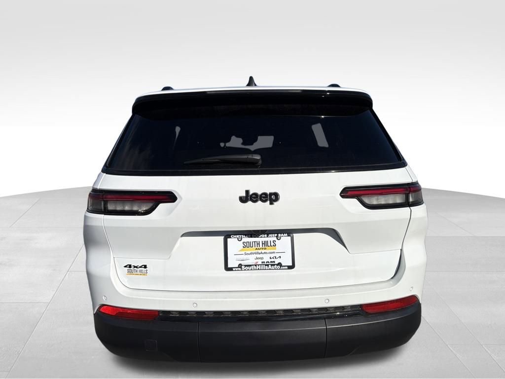 New 2025 Jeep Grand Cherokee L Altitude image 7