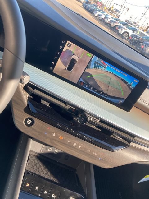 Used 2025 Nissan Murano SL AWD/4WD image 14