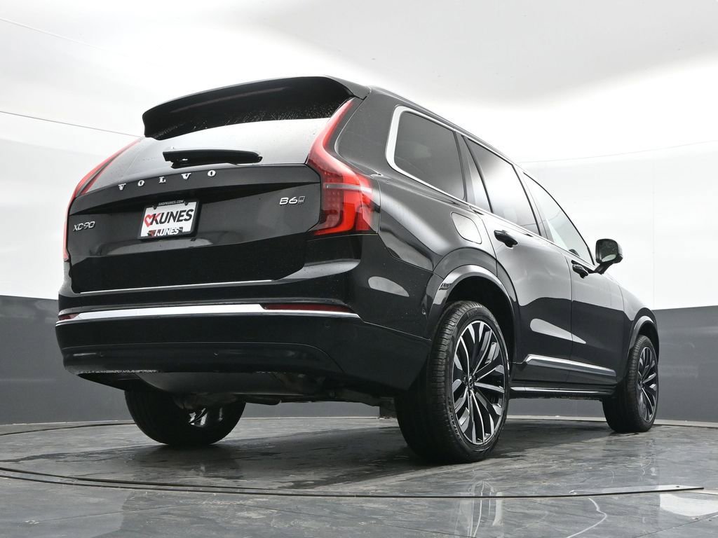 New 2026 Volvo XC90 B6 Plus w/ Protection Package Premier AWD/4WD image 40