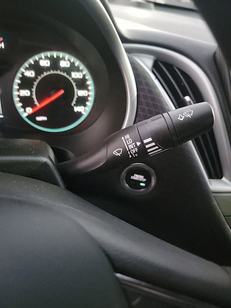 Used 2023 Chevrolet Malibu LT image 41