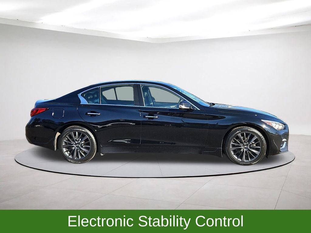 Used 2022 INFINITI Q50 Luxe w/ Cargo Package image 8