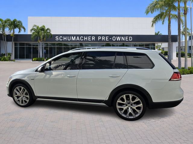 Used 2019 Volkswagen Golf Alltrack SE image 4