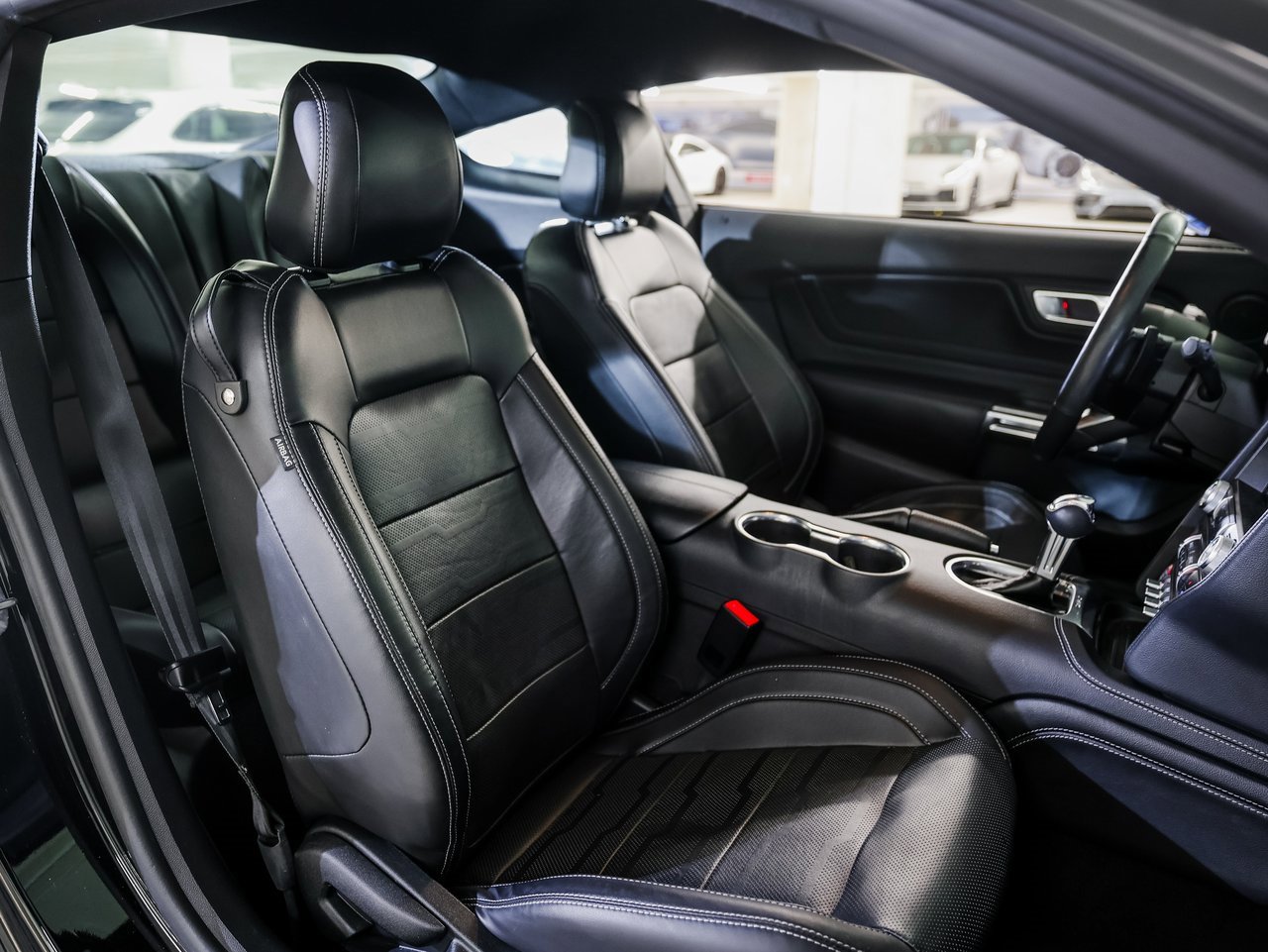 Used 2022 Ford Mustang GT Premium w/ Equipment Group 401A image 27