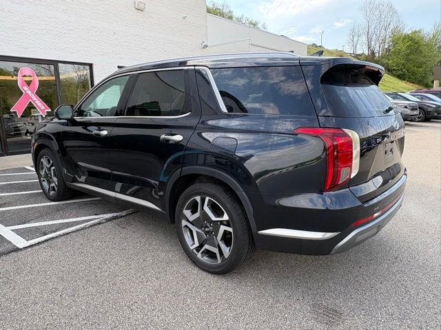 Used 2023 Hyundai Palisade Limited AWD/4WD image 3