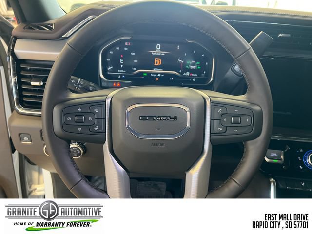 Used 2025 GMC Sierra 2500 Denali w/ Denali Reserve Package AWD/4WD image 7