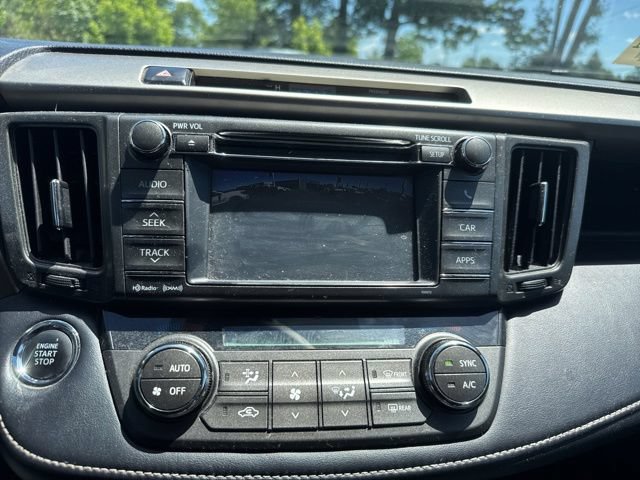 Used 2013 Toyota RAV4 Limited AWD/4WD image 15