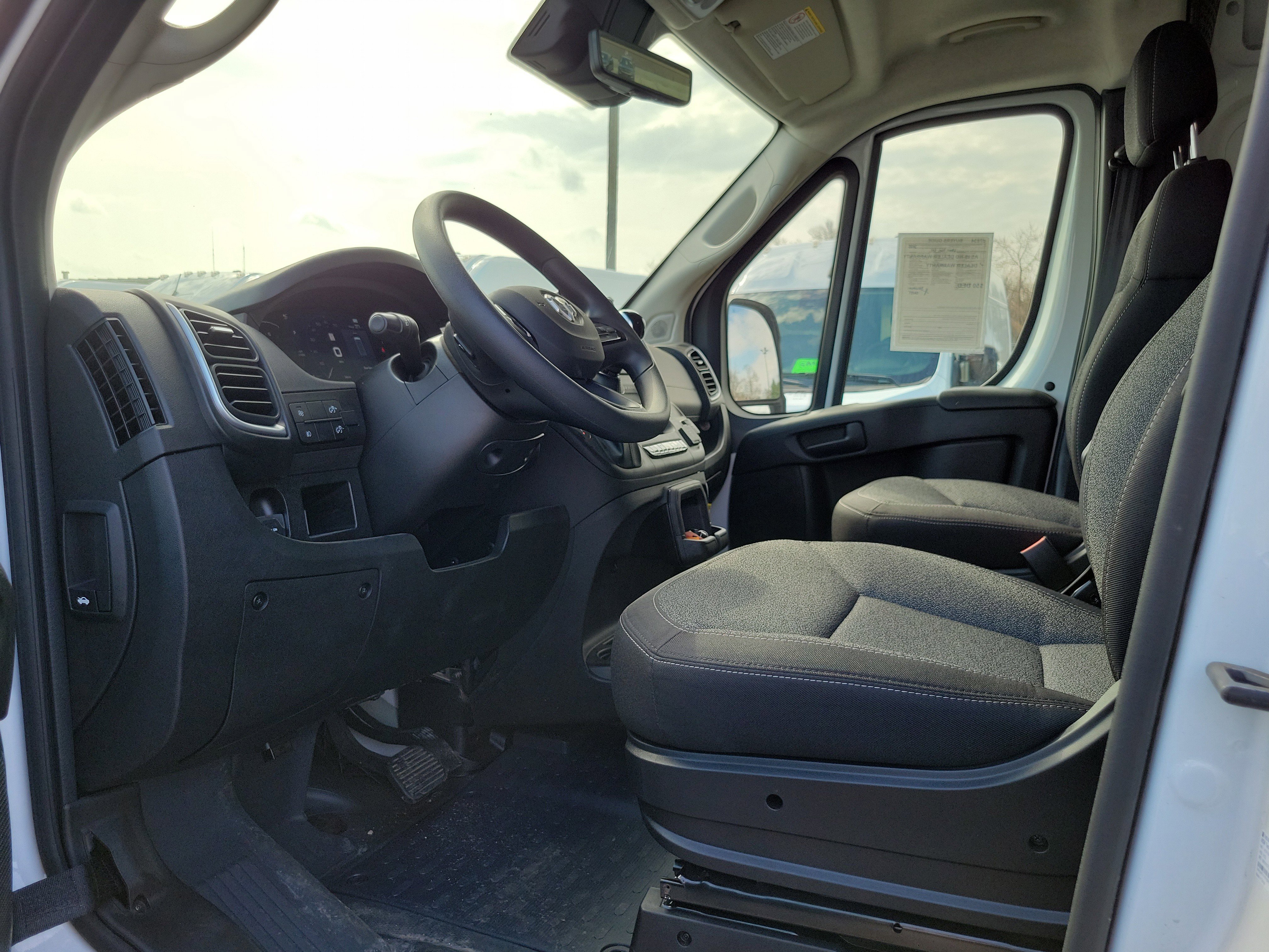 Used 2025 RAM ProMaster 3500 w/ Quick Order Package 22G SLT image 6