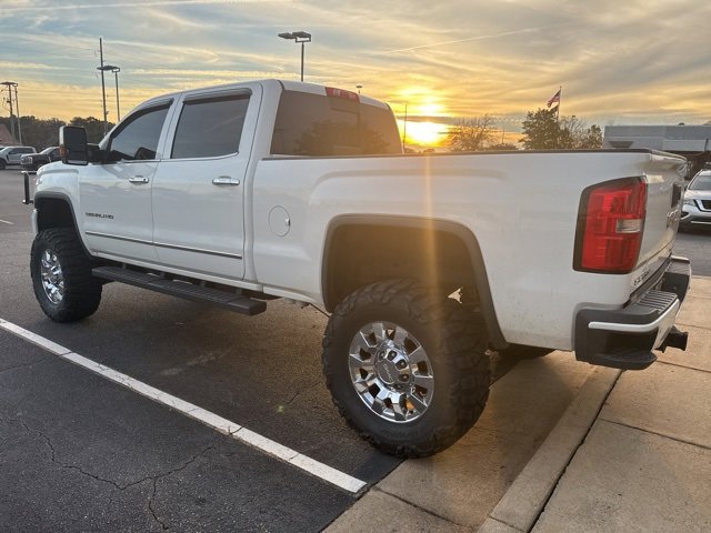 Used 2015 GMC Sierra 3500 Denali w/ Duramax Plus Package image 4