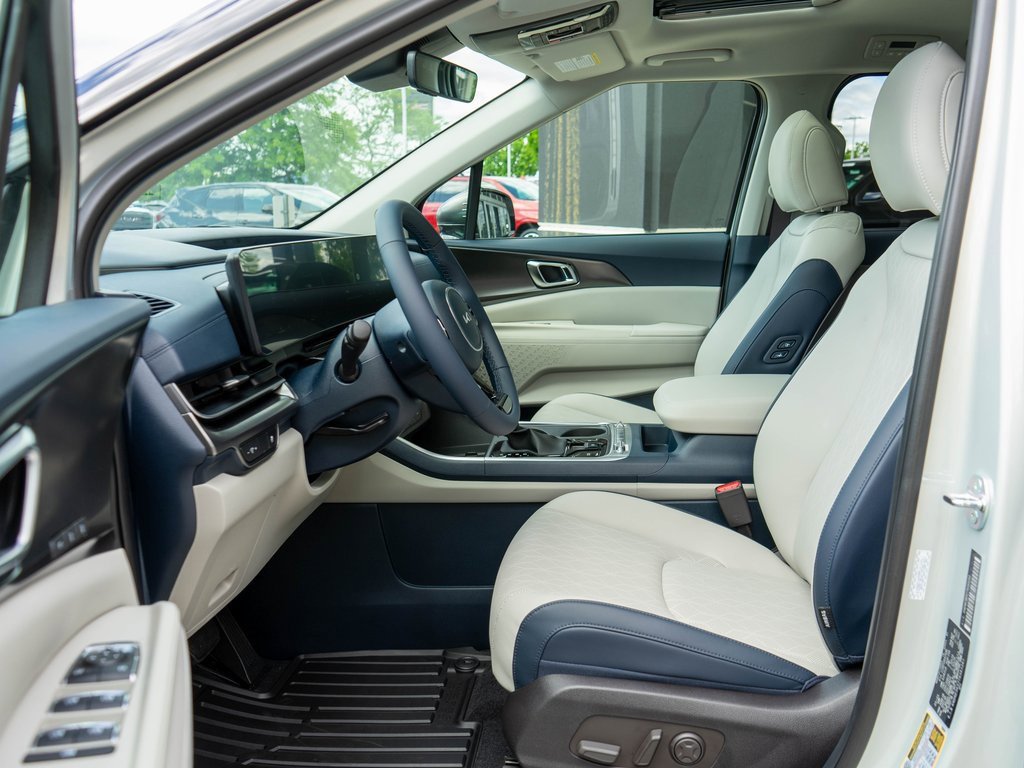 New 2026 Kia Carnival SX w/ SX Dark Edition Package image 11