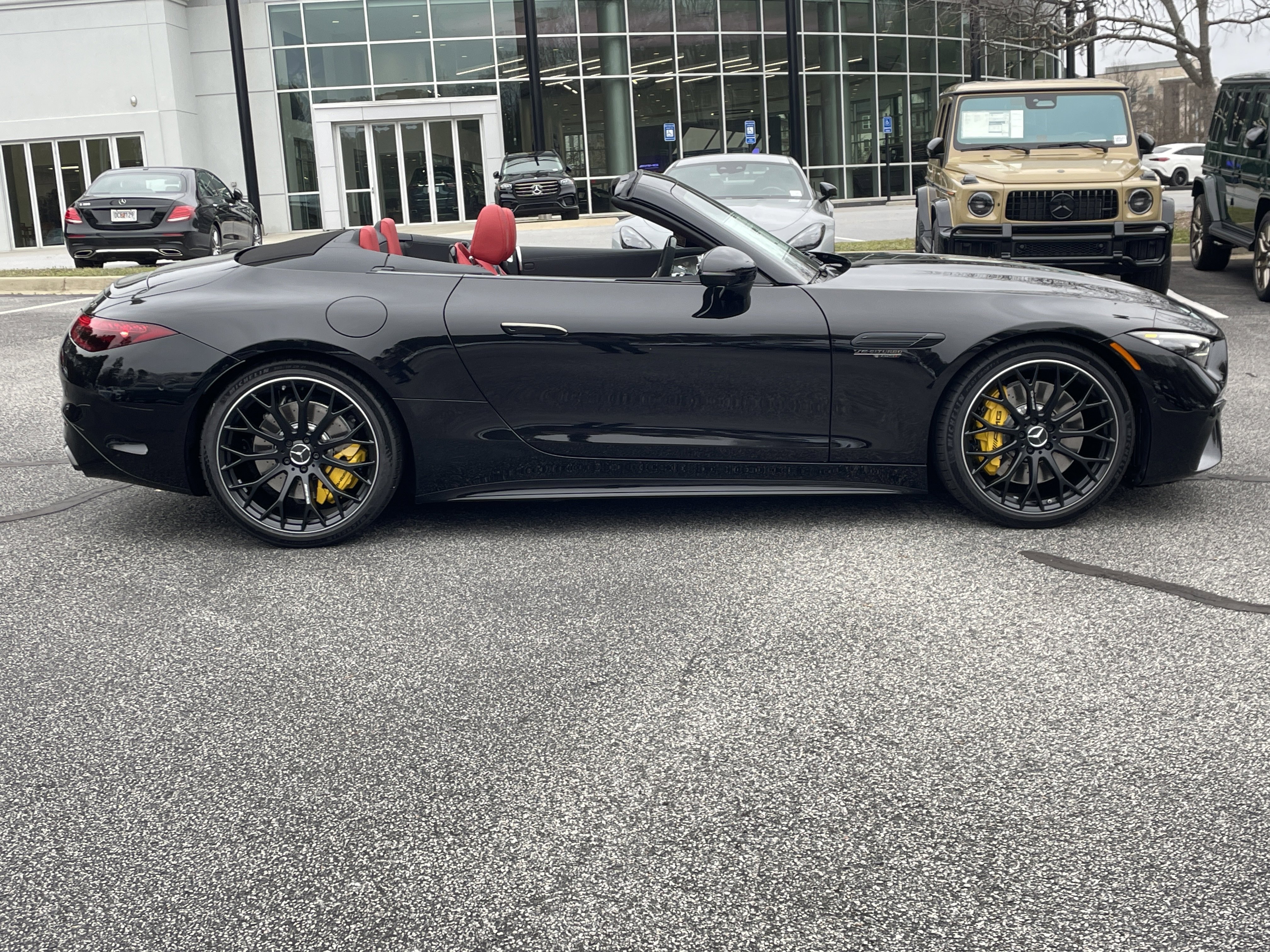 New 2026 Mercedes-Benz SL 63 AMG AMG SL 63 Roadster image 9