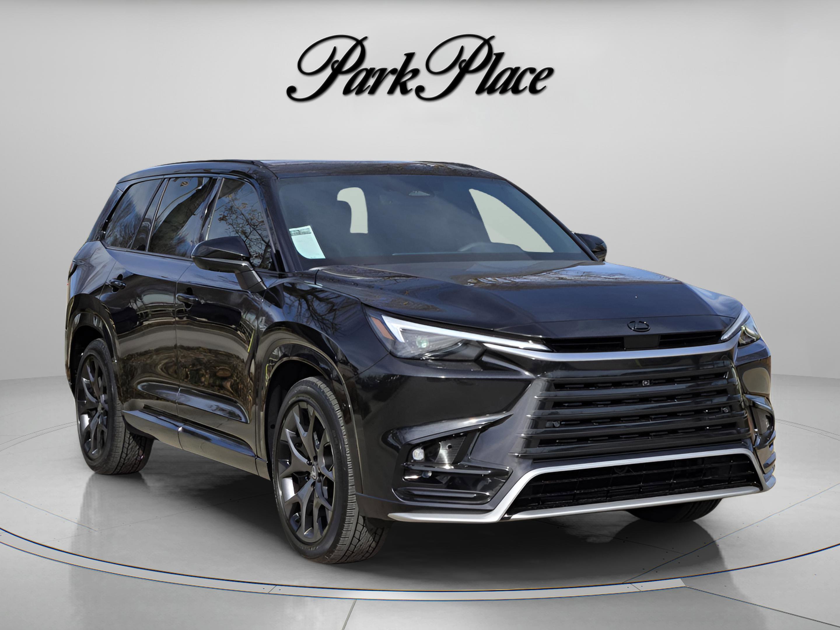 New 2026 Lexus TX 500h AWD image 4