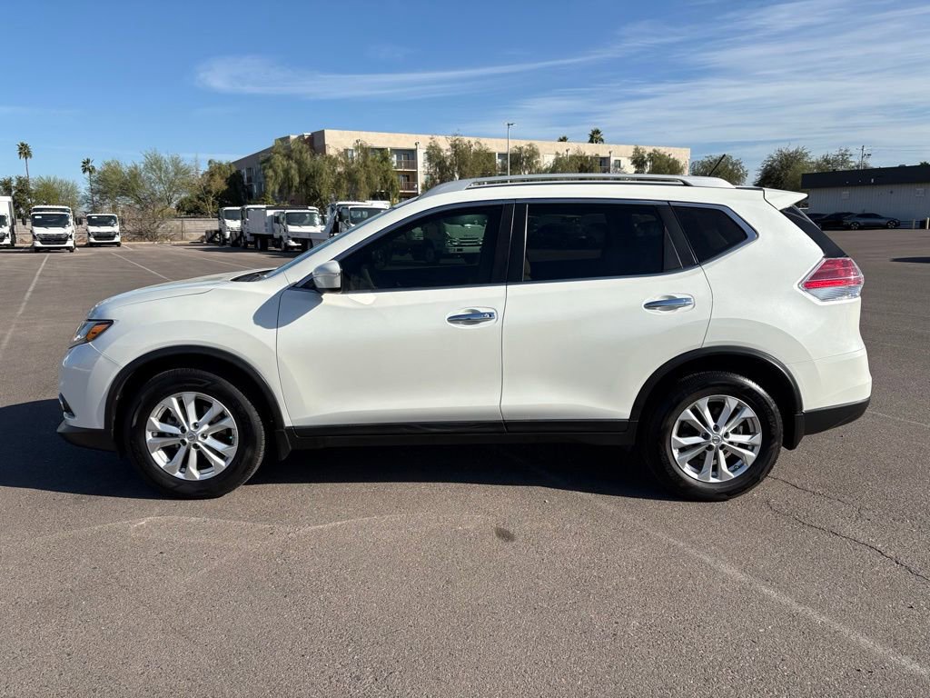 Used 2015 Nissan Rogue SV image 5