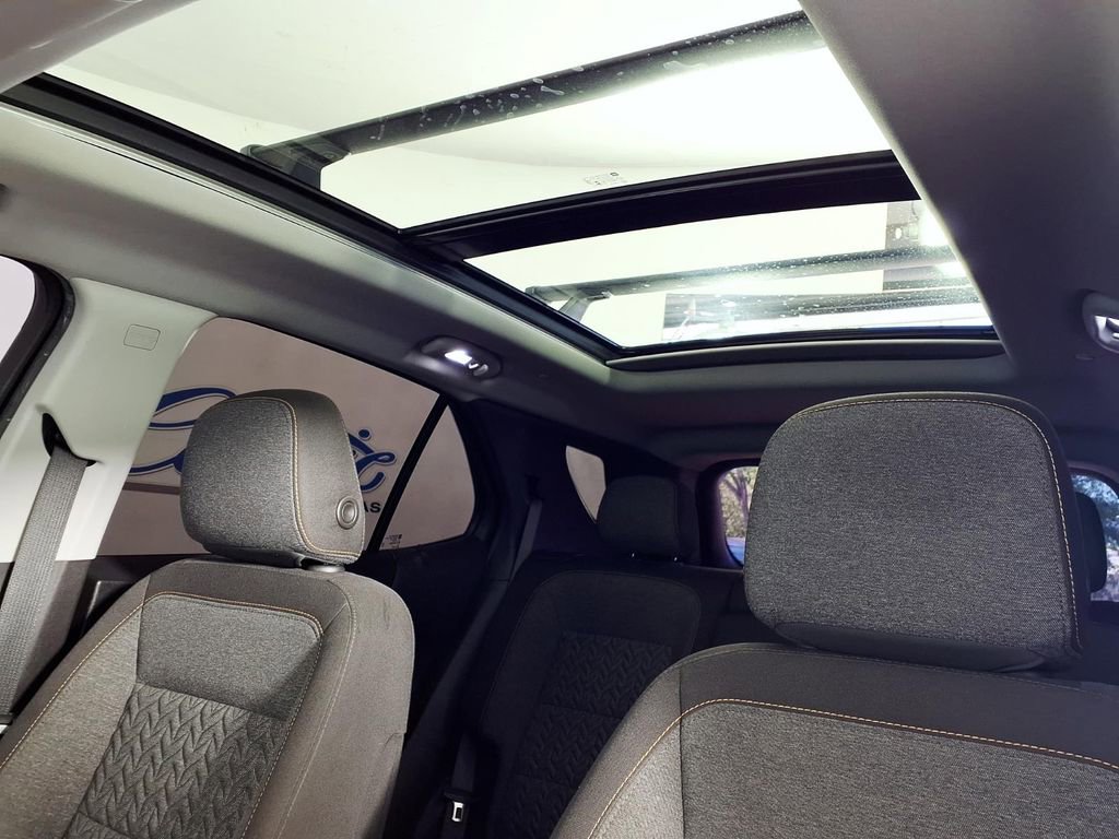 Used 2023 Chevrolet Equinox LT FWD image 15