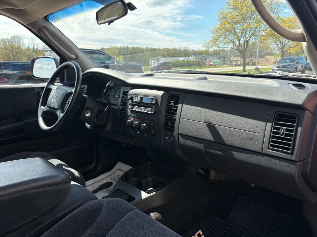 Used 2004 Dodge Dakota Sport w/ PWR Convenience Group AWD/4WD image 15