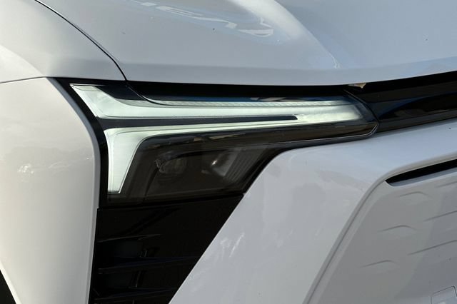 New 2026 Chevrolet Blazer EV LT w/ Midnight/Sport Edition FWD image 37