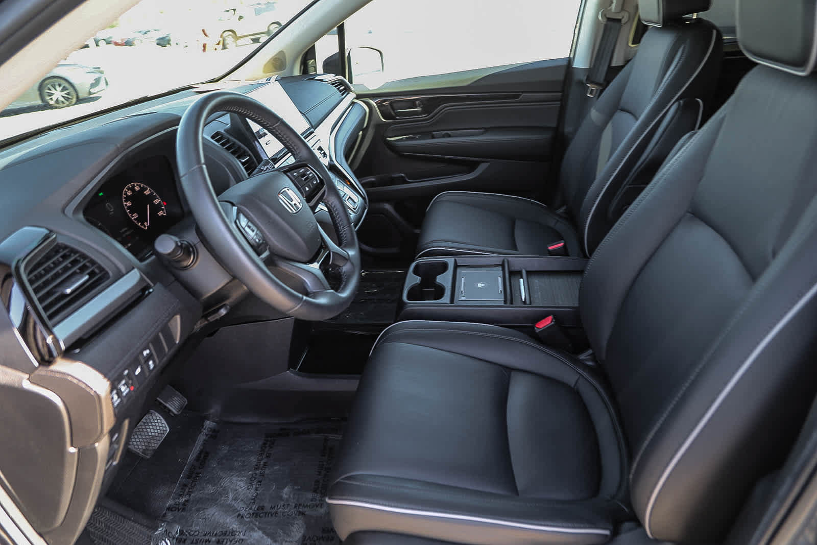 Used 2025 Honda Odyssey Touring image 17