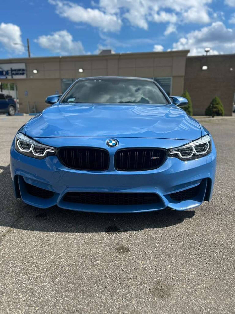 Used 2015 BMW M4 Coupe RWD image 2