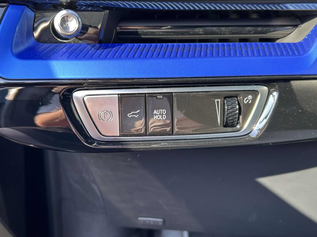 New 2026 Cadillac Optiq V AWD/4WD image 22