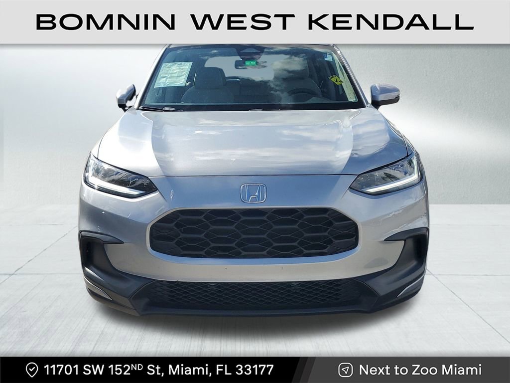 Used 2024 Honda HR-V LX image 2
