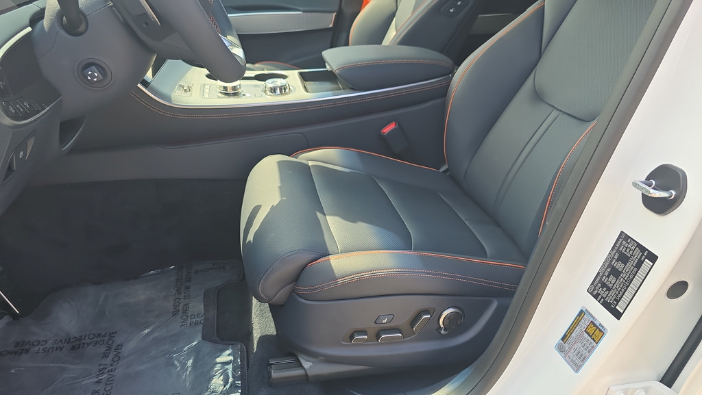 New 2026 Genesis GV70 2.5T Sport Prestige AWD/4WD image 13