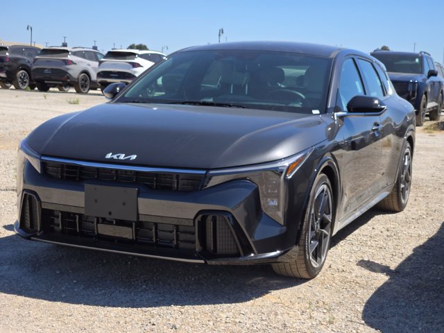 New 2026 Kia K4 GT-Line FWD image 3