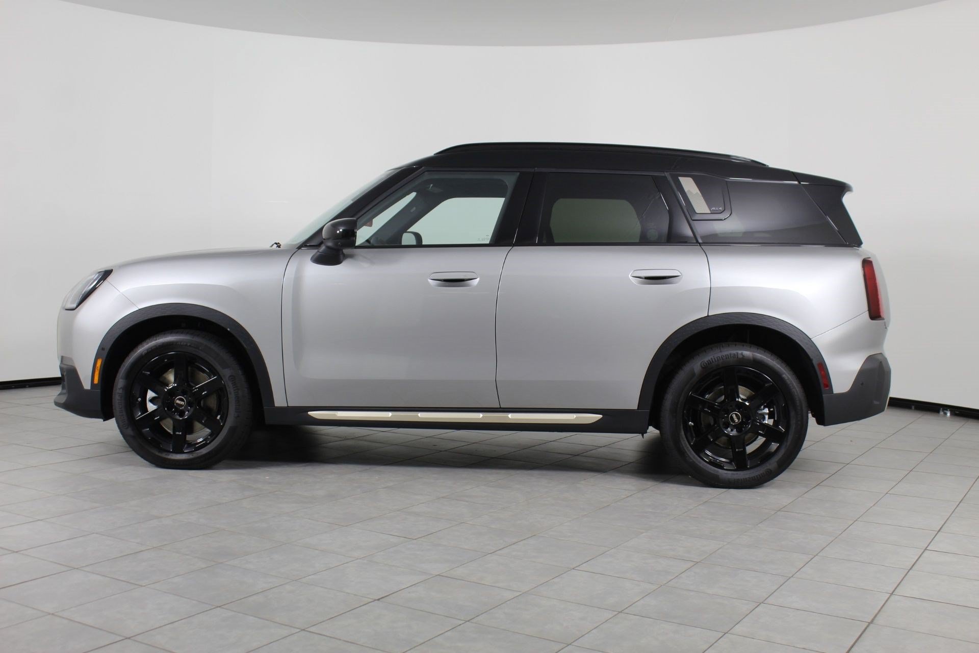 Used 2026 MINI Cooper Countryman S AWD/4WD image 2