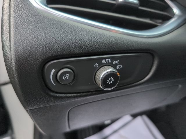 Used 2021 Chevrolet Malibu LT image 21