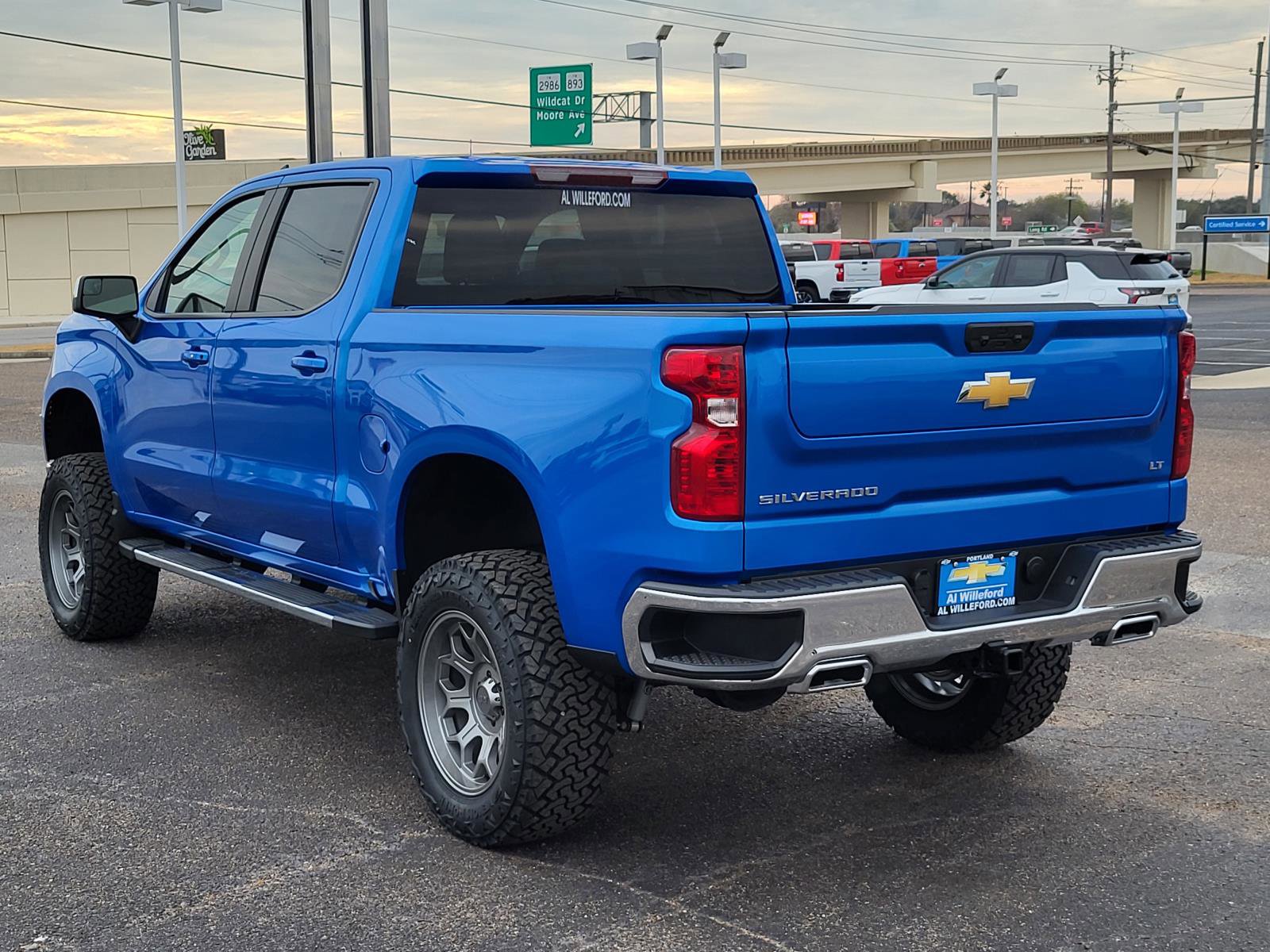 New 2026 Chevrolet Silverado 1500 LT w/ Z71 Off-Road Package image 3