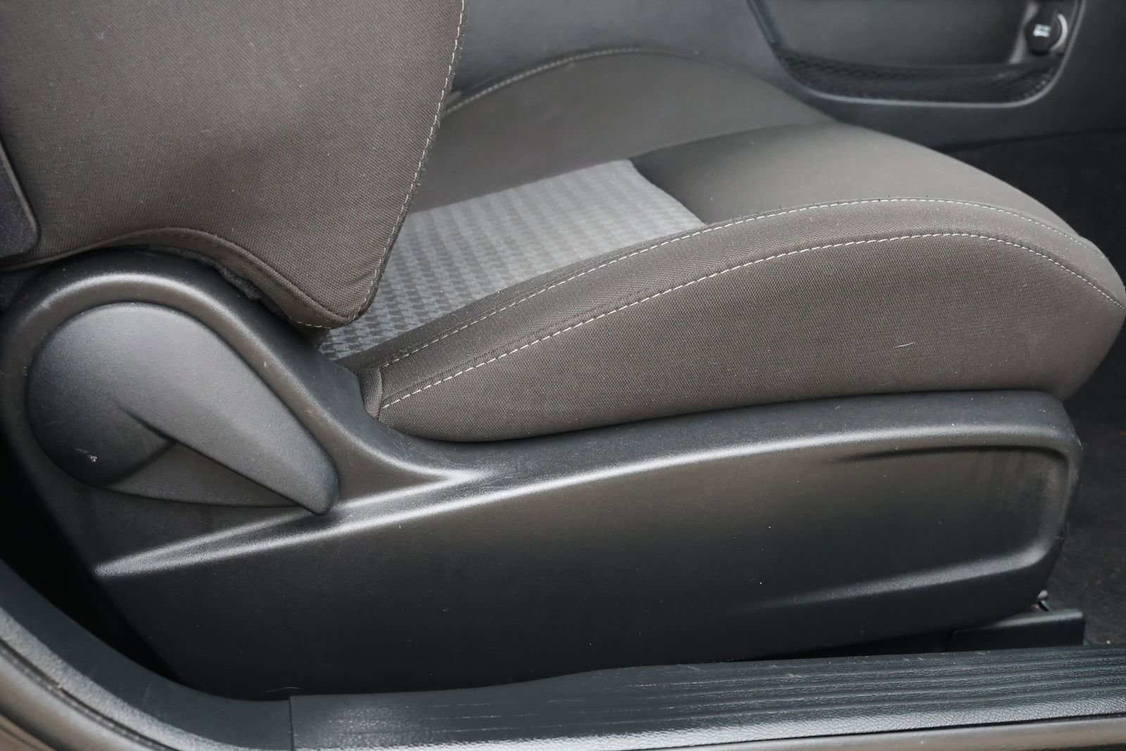 Used 2023 Dodge Challenger R/T Scat Pack RWD image 29