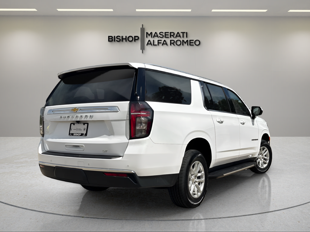 Used 2024 Chevrolet Suburban LT RWD image 4