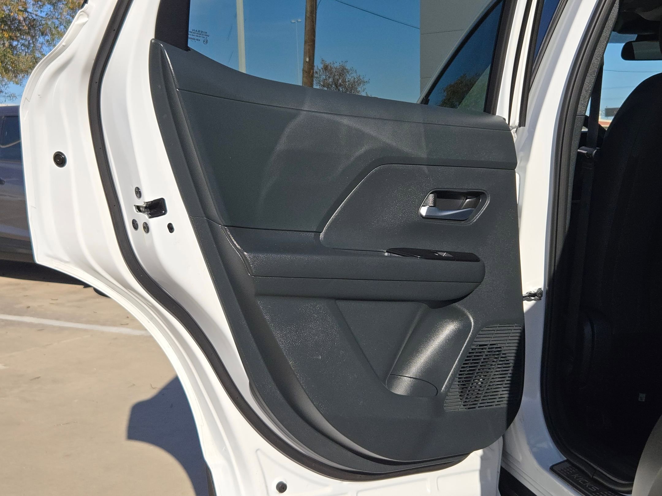 Certified 2025 Nissan Kicks SV w/ Illumination Package image 14