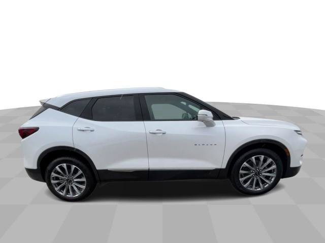 New 2024 Chevrolet Blazer Premier w/ Driver Confidence II Package AWD/4WD image 9
