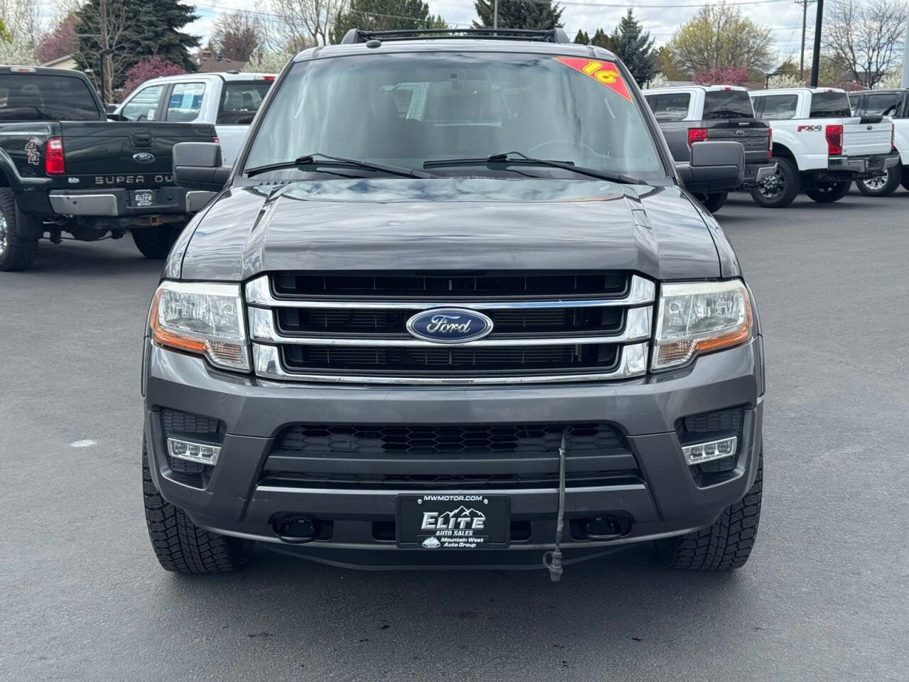 Used 2016 Ford Expedition EL XLT AWD/4WD image 2