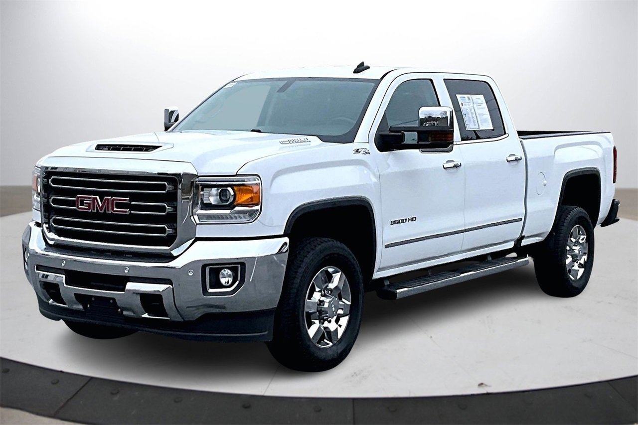 Used 2019 GMC Sierra 3500 SLT w/ Duramax Plus Package image 4